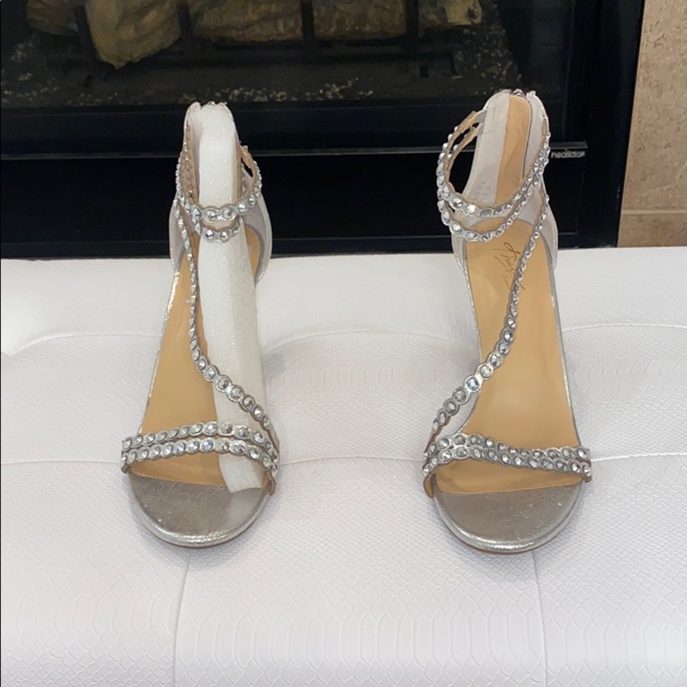 Darla Heels